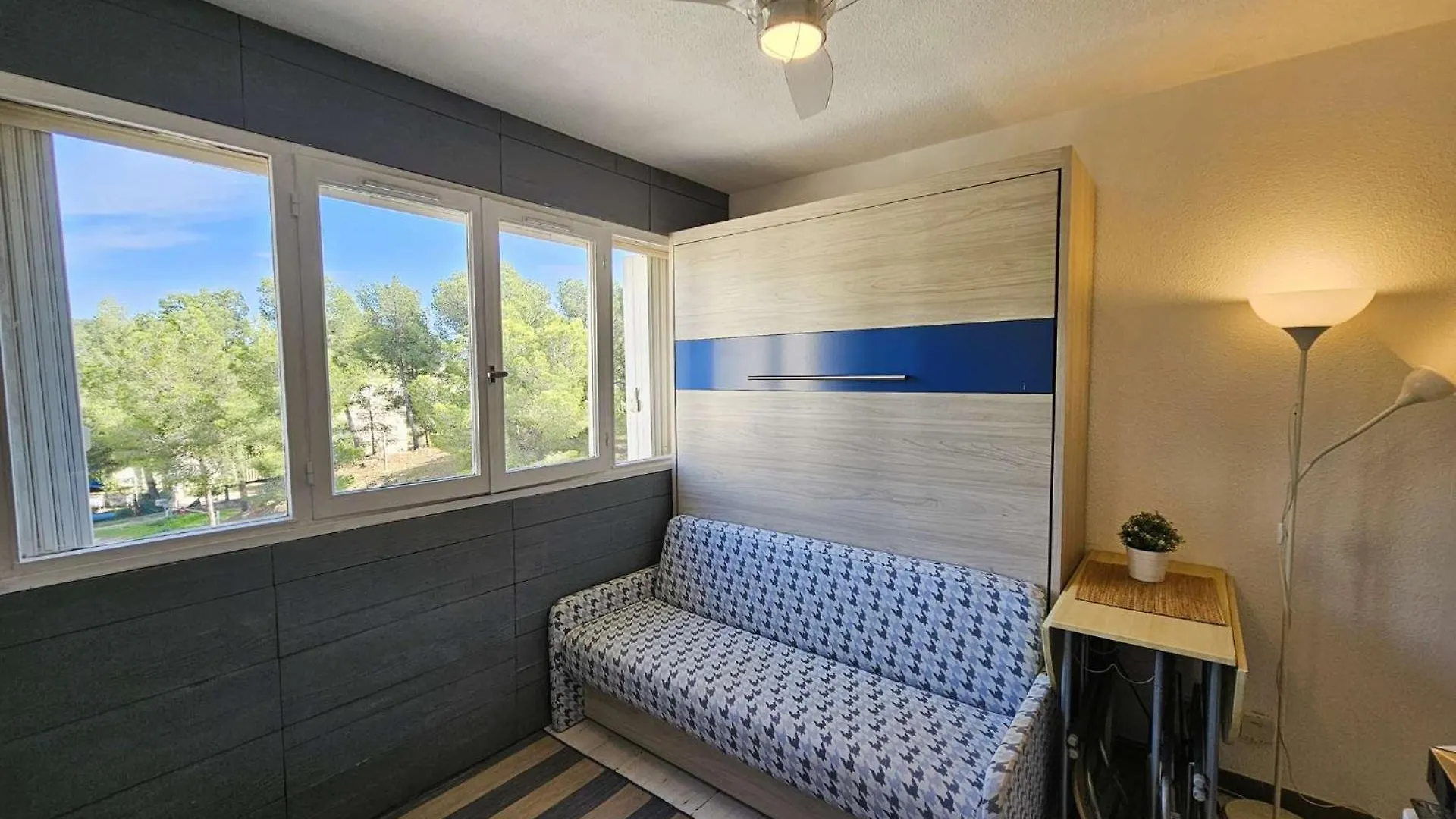 Apartment Studio Moderne Au Calme, Piscine Dans La Residence, Lave Linge Saint-Mandrier-sur-Mer